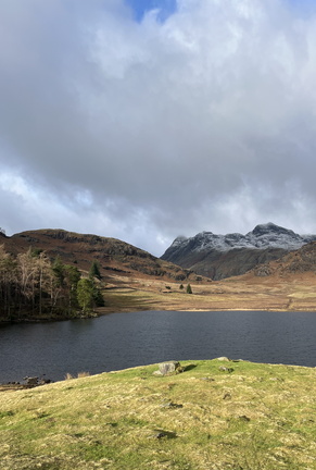 View from Blae Tarn to Langdale Pikes